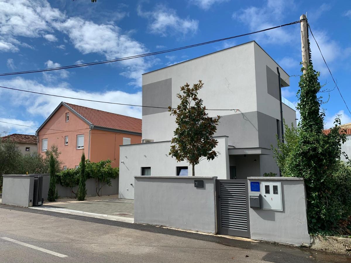 Villa Omnia *