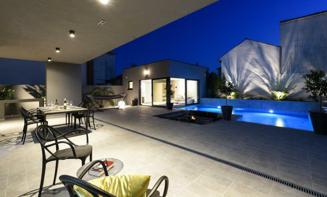 Omnia Villa